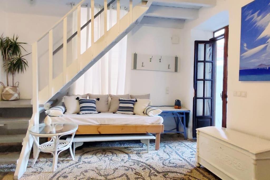 Rhodes City Town House With Rooftop Jacuzzi מראה חיצוני תמונה
